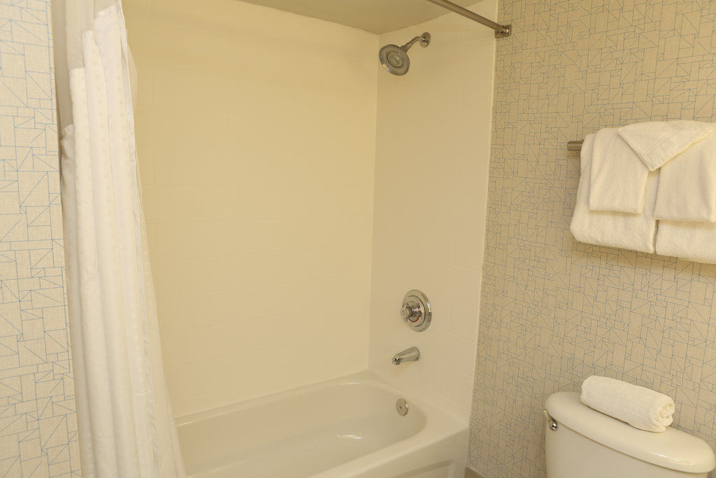 Express Phoenix-airport/university Drive By Ihg 3*